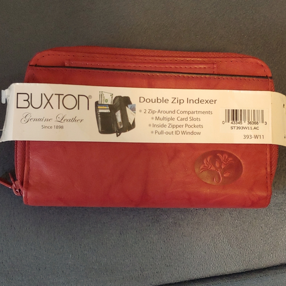 Buxton wallet NWT